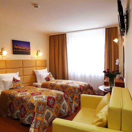 Aparthotel Adler Kraków Exteriör bild