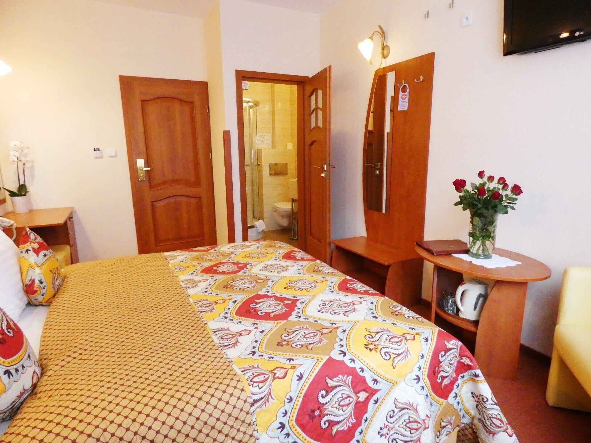 Aparthotel Adler Kraków Exteriör bild