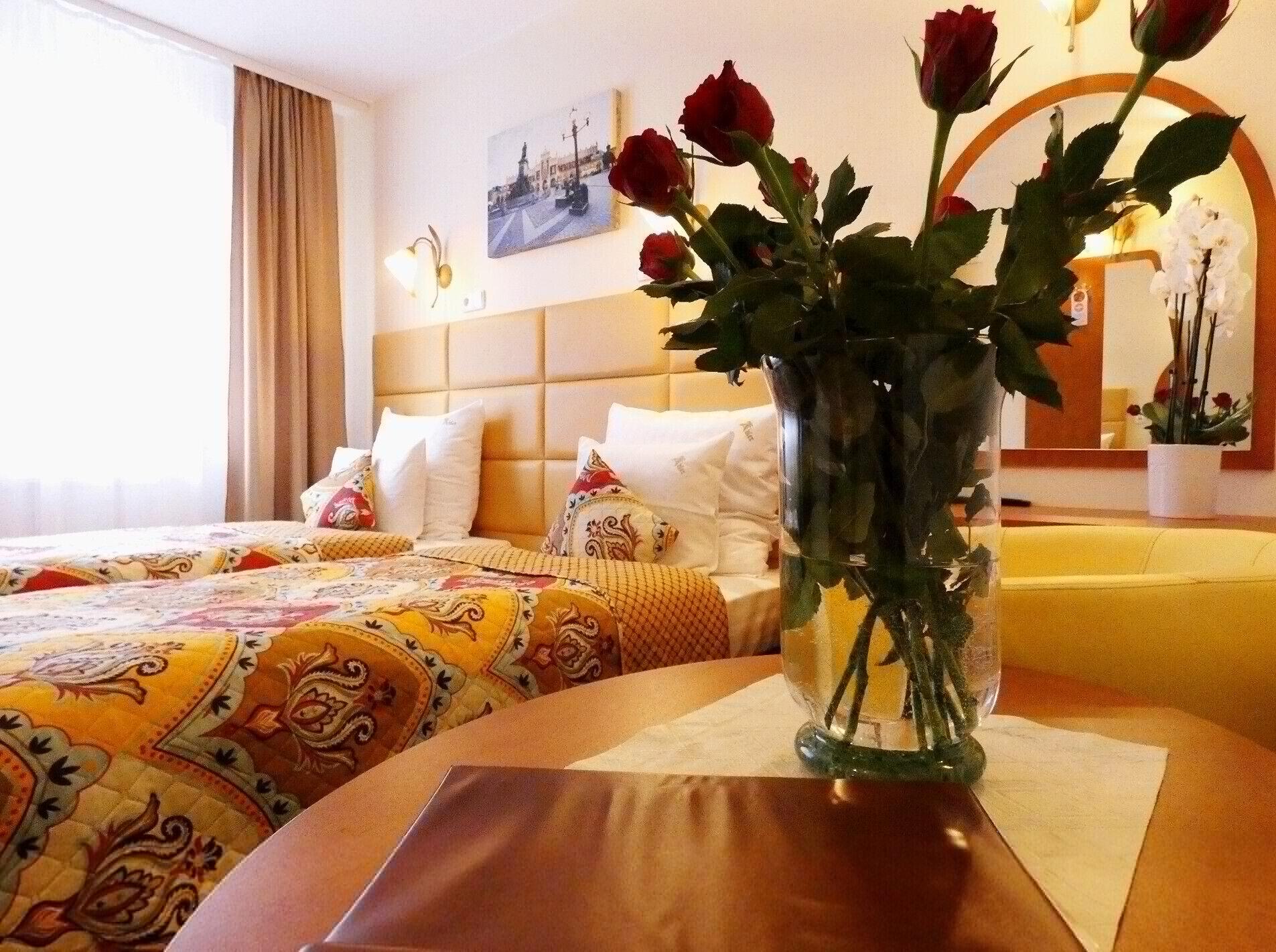 Aparthotel Adler Kraków Exteriör bild