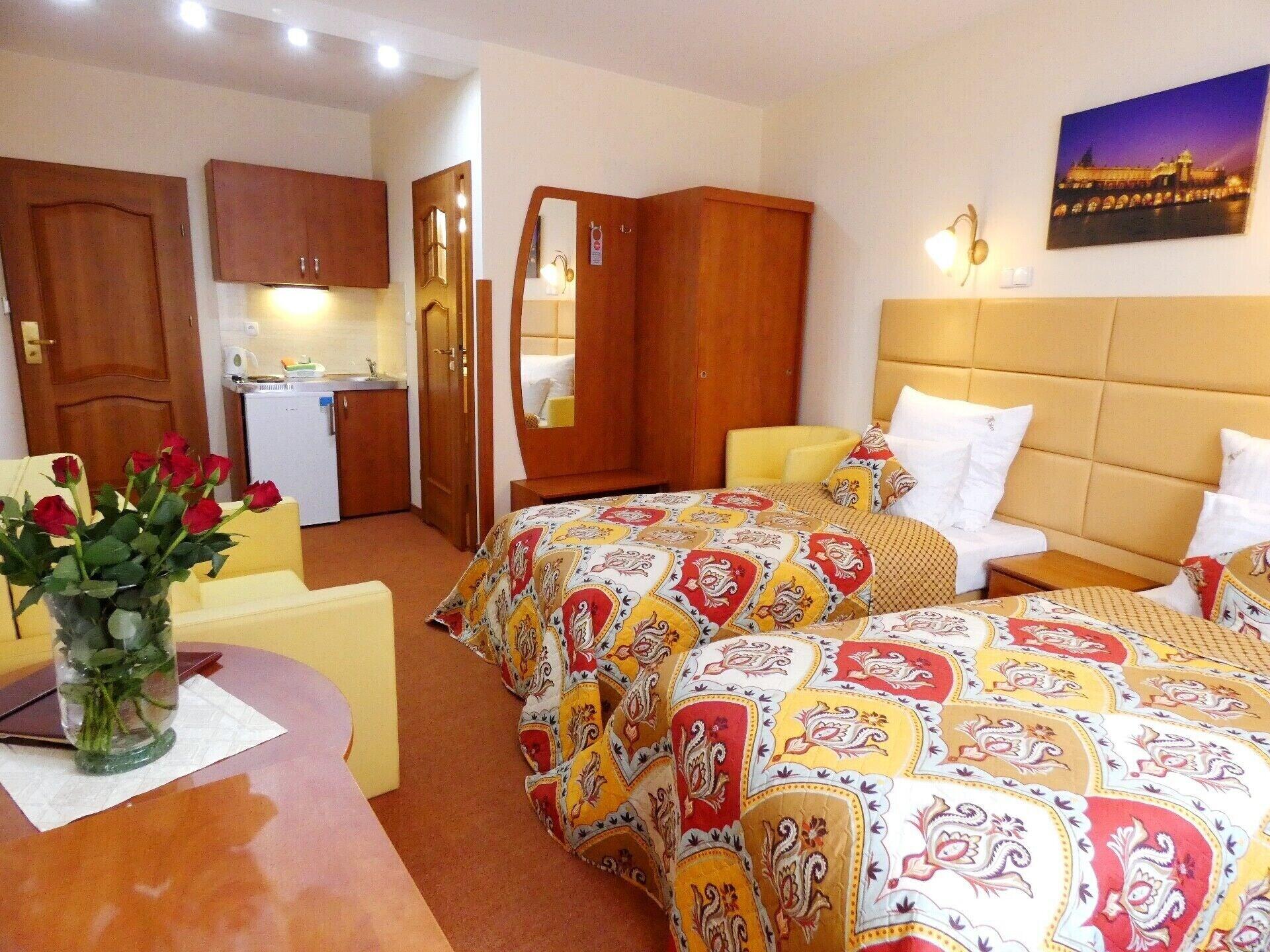 Aparthotel Adler Kraków Exteriör bild