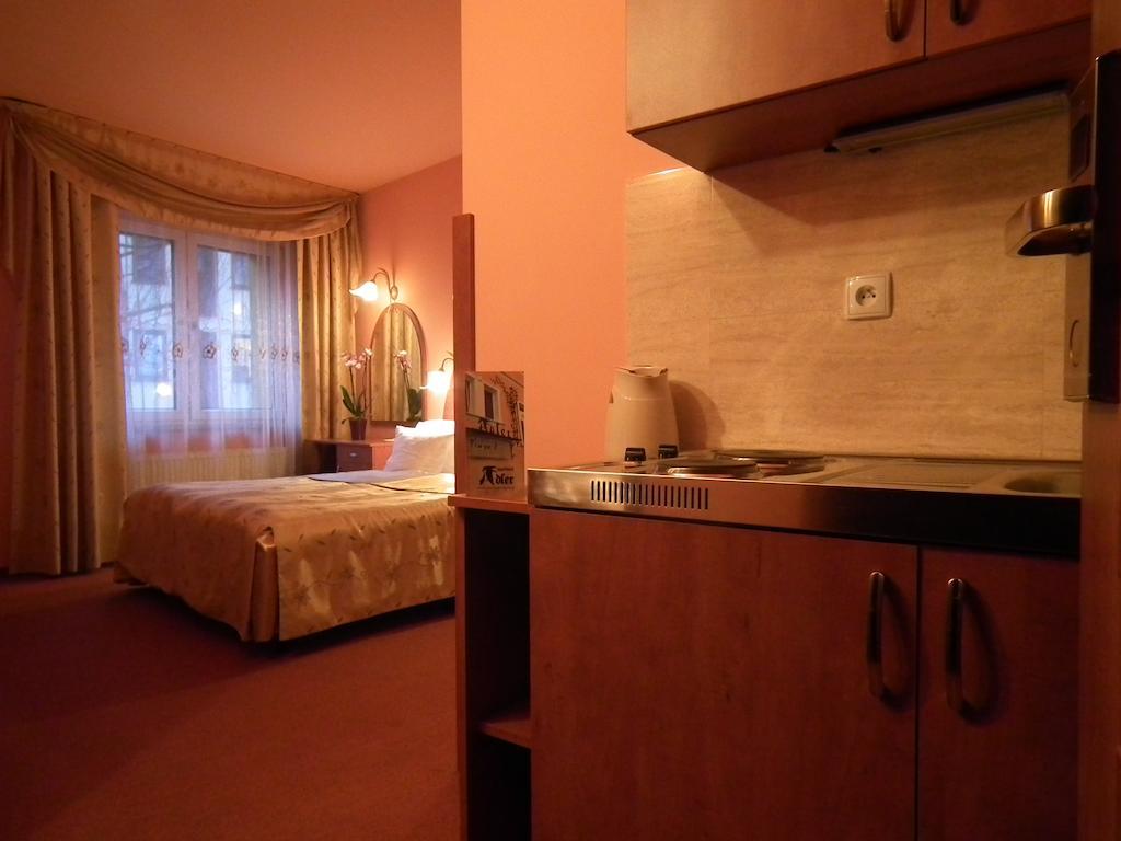 Aparthotel Adler Kraków Exteriör bild